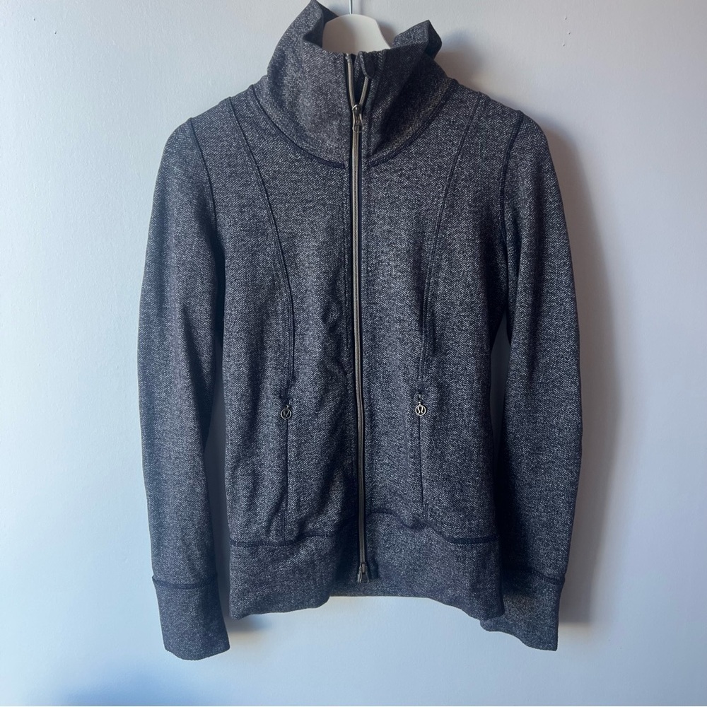Lululemon Daily Yoga Grey Jacket - Picture 4 of 11